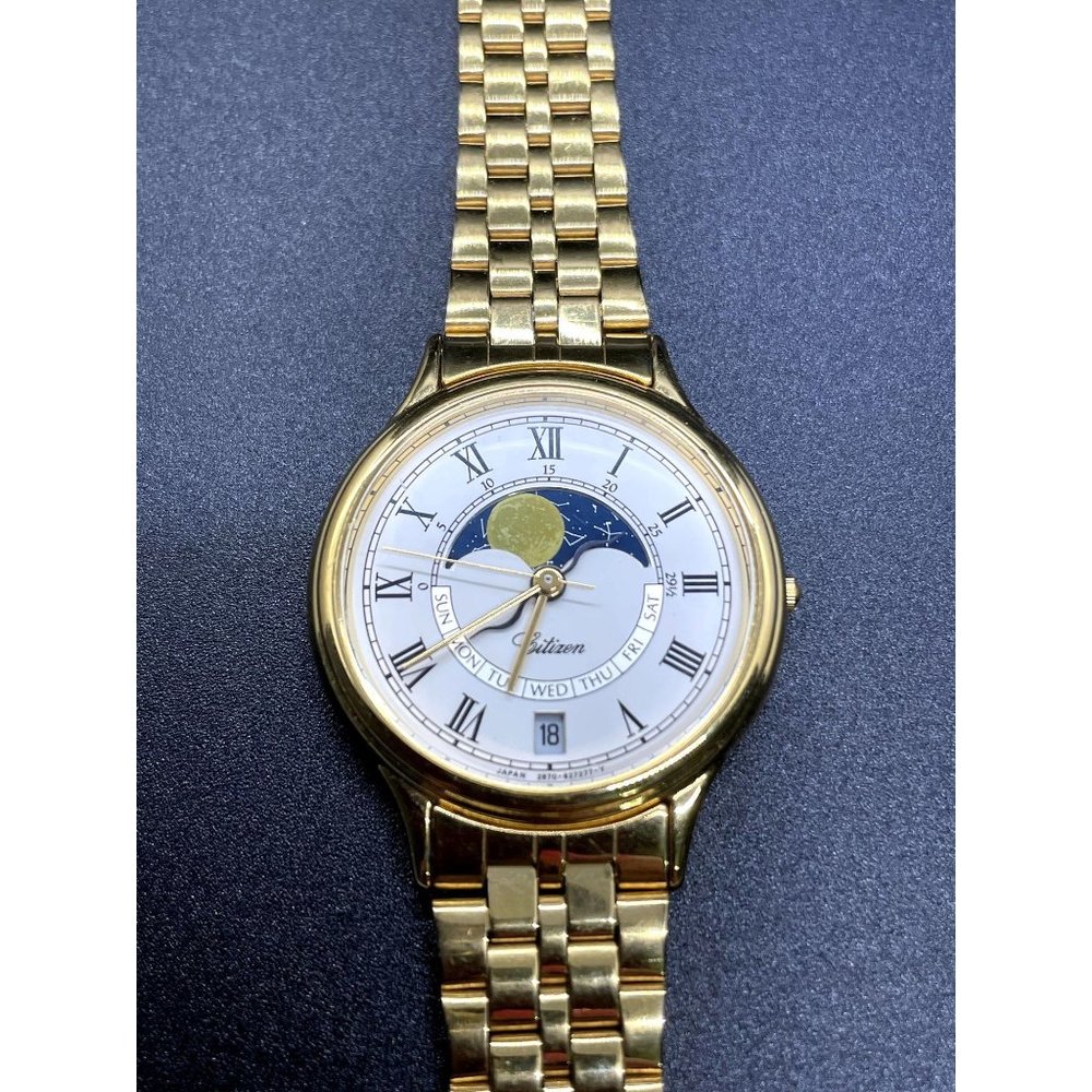 Rare Vintage 1980s Women's Citizen Astro Fantasy Moon Sign Watch No. 2870, Works